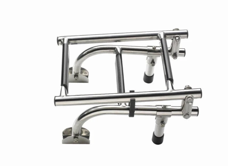 Badstege, ledad, för akterspegelsmontering.