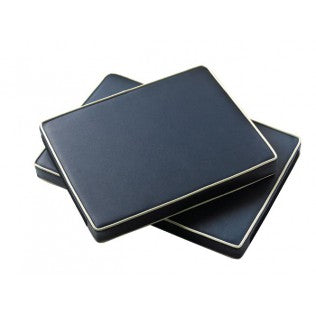 Kudde med kardborrband, mörkblå/ljusgrå, 40 x 50 5 cm. Kan enkelt skarvas till en hel dyna